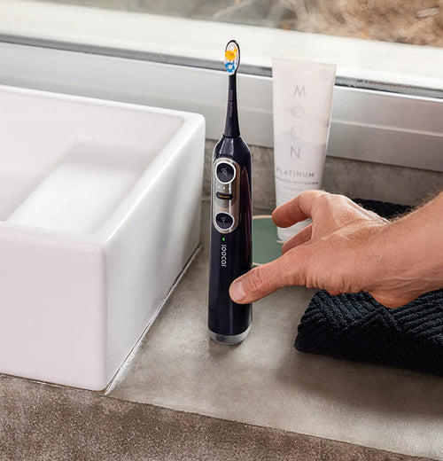 Water flosser + free toothbrush